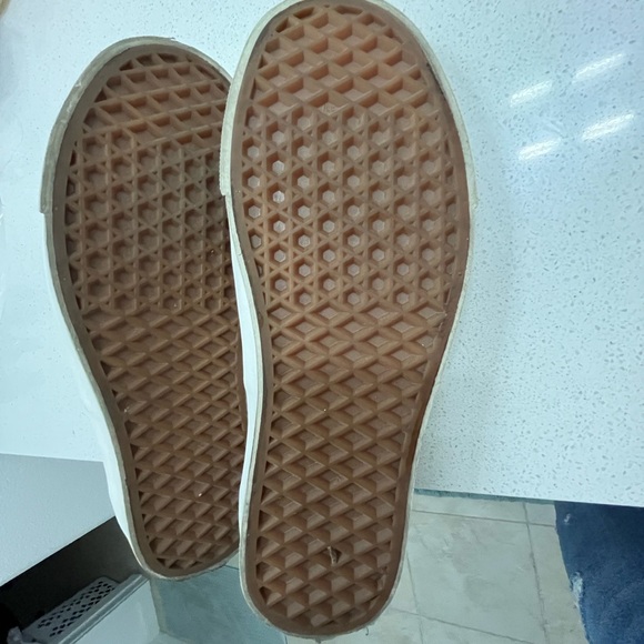 Excellent condition practically new, worn once. - Picture 3 of 4